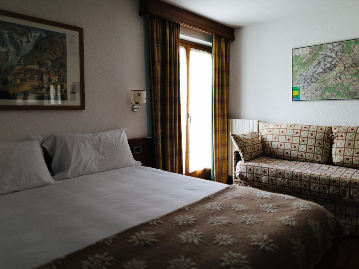 Hotel Walser Κουρμαγιέρ Εξωτερικό φωτογραφία